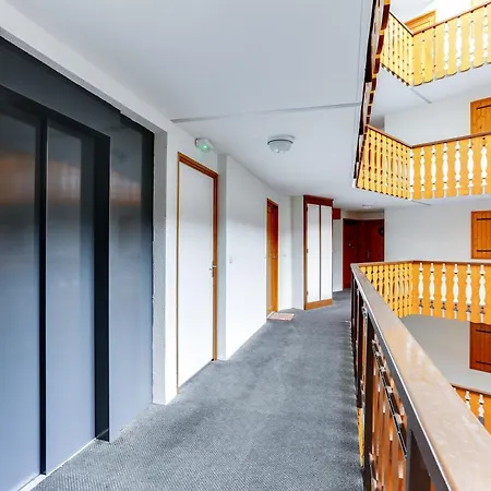 Convivial A Thollon-les-memises, 35 M², Vue Montagne Thollon-les-Memises